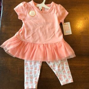 Adorable bunny two piece outfit.